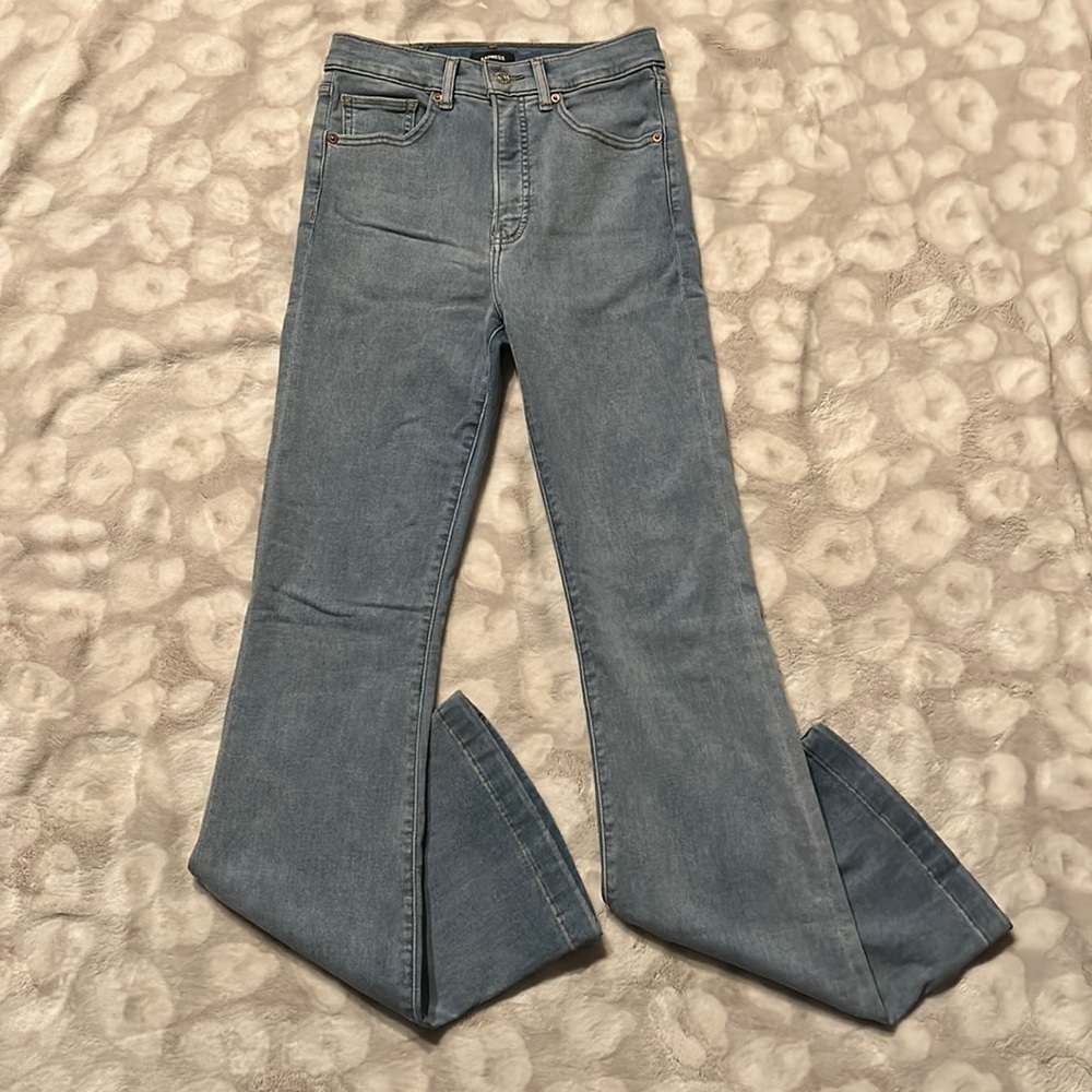 Express Flare High Rise Jeans Size 4